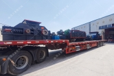 1200*1200雙齒輥破碎機，兩臺900*900軌道移動雙齒輥破碎機發往云南