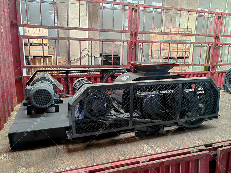 為何越來越多的礦山選擇雙齒輥而非顎式破碎機？這3點很關鍵！