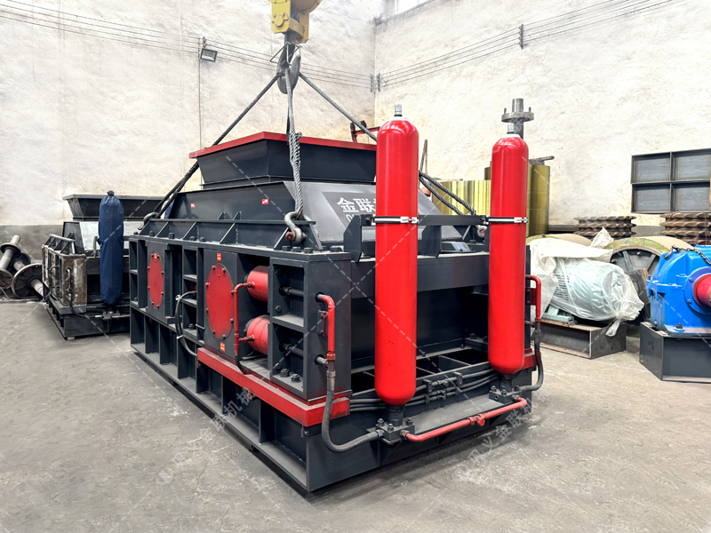 高硬度物料制砂效率低、損耗大？對輥破碎機輕松實現“流暢高產”